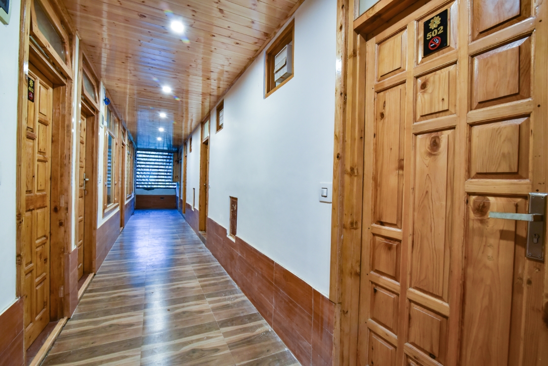 Hotel Anand Villas, Manali