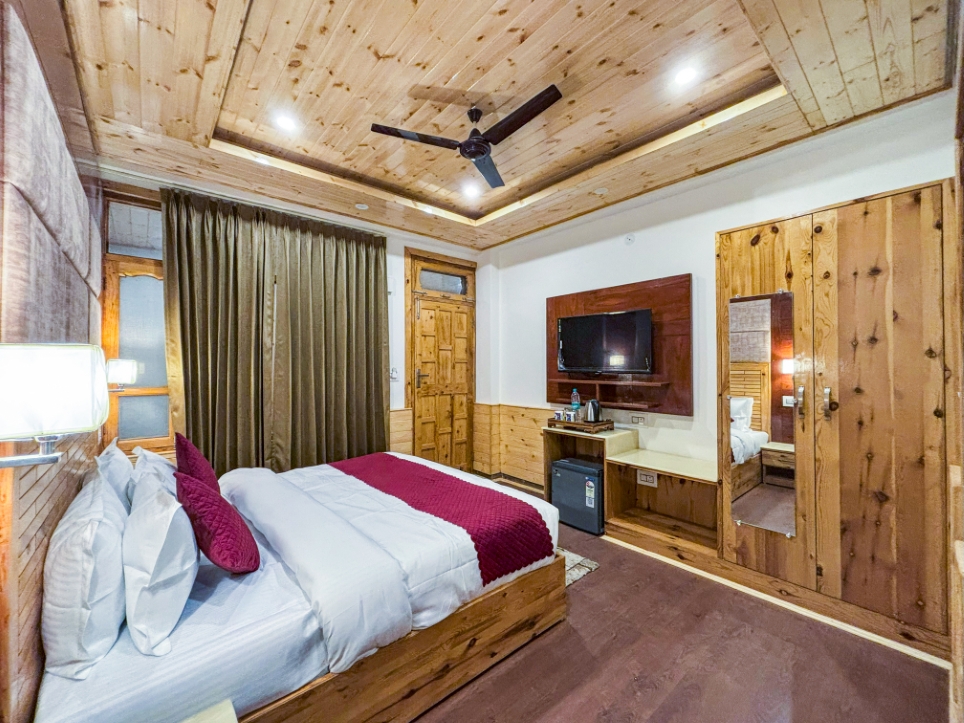Hotel Anand Villas, Manali