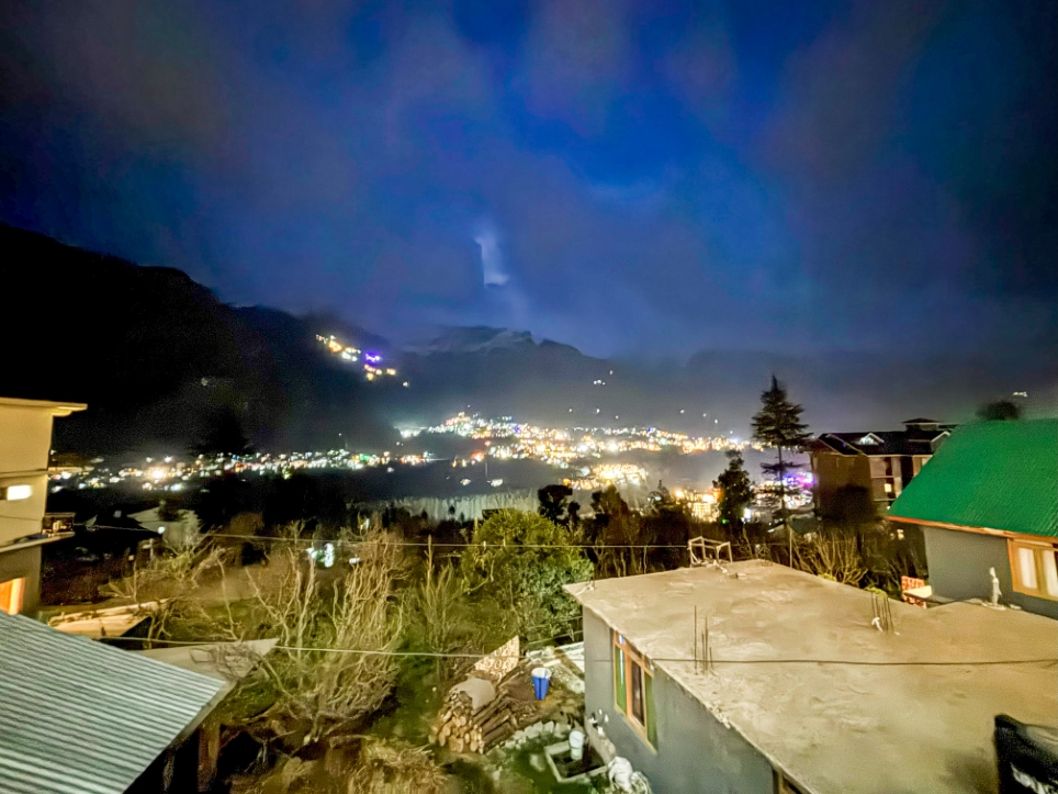 Hotel View Point, Manali