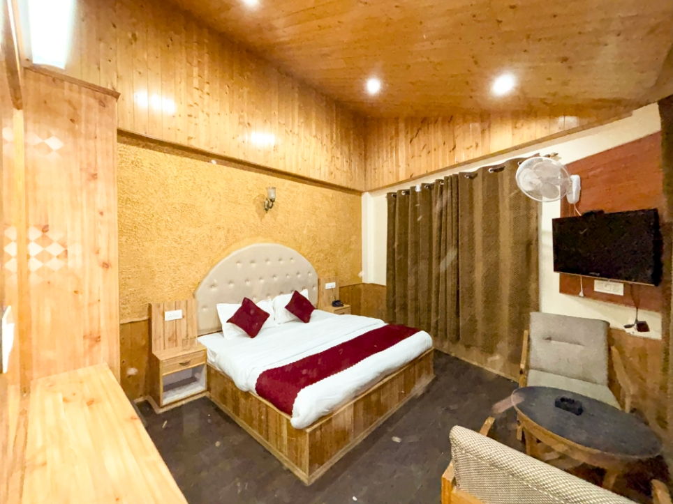 Hotel View Point, Manali