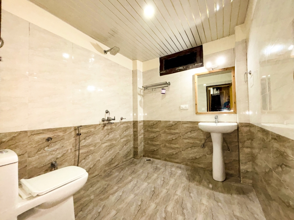 Hotel View Point, Manali