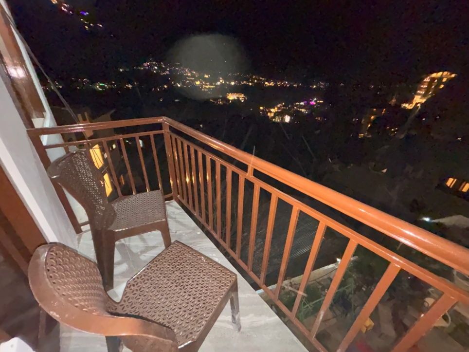 Hotel View Point, Manali